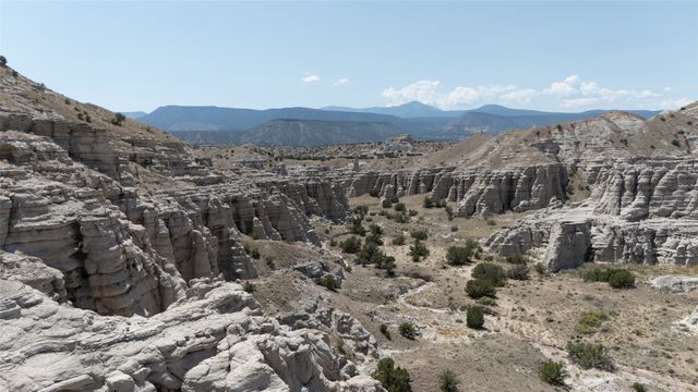 Plaza Blanca Ranch, Abiquiu, NM 87510