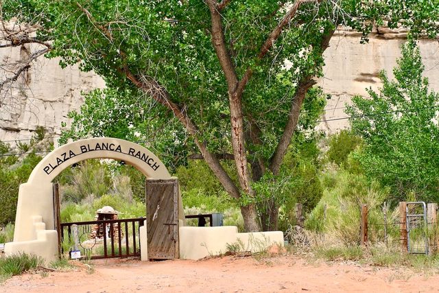 Plaza Blanca Ranch, Abiquiu, NM 87510