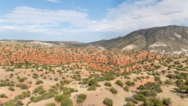 Plaza Blanca Ranch, Abiquiu, NM 87510