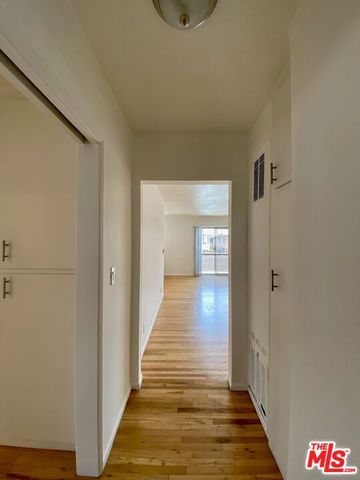 149 S Hayworth Avenue 4, Los Angeles, CA 90048