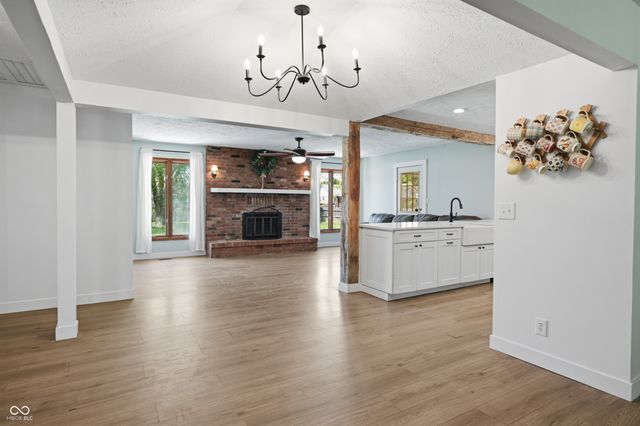 6825 E US Highway 136, Brownsburg, IN 46112