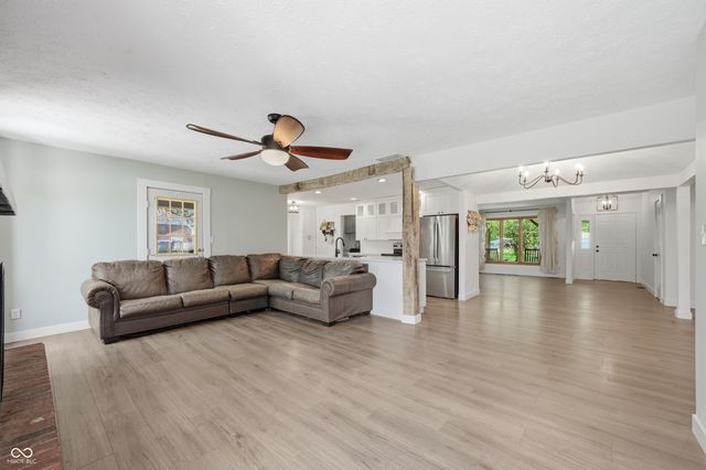6825 E US Highway 136, Brownsburg, IN 46112
