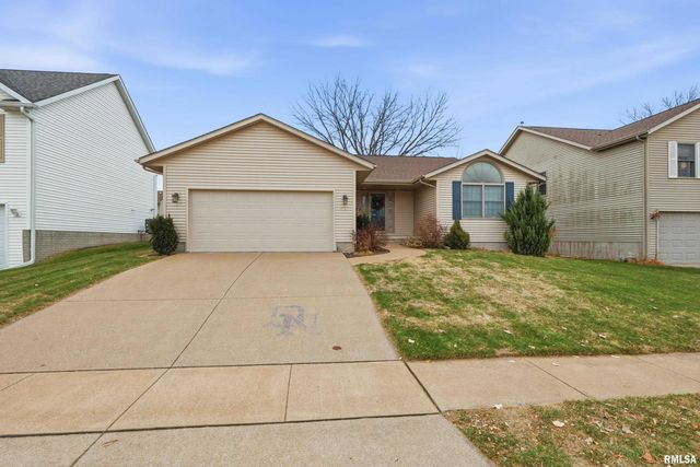 6733 BROOKVIEW Lane, Davenport, IA 52806