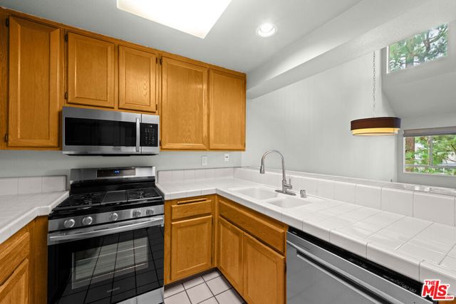 1445 Brett Place 320, San Pedro, CA 90732