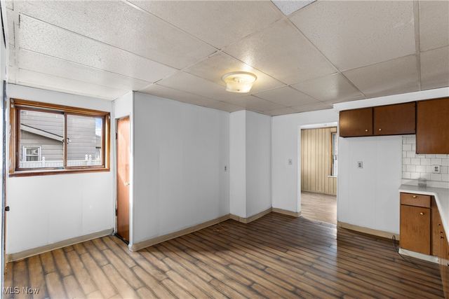 515 Walden Avenue, Tiltonsville, OH 43963