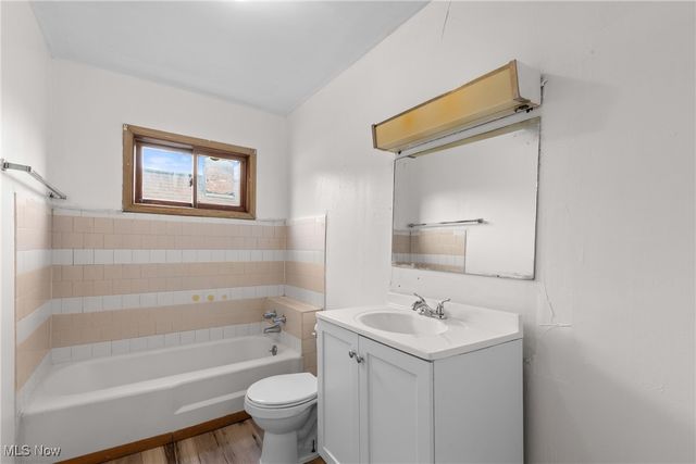 515 Walden Avenue, Tiltonsville, OH 43963