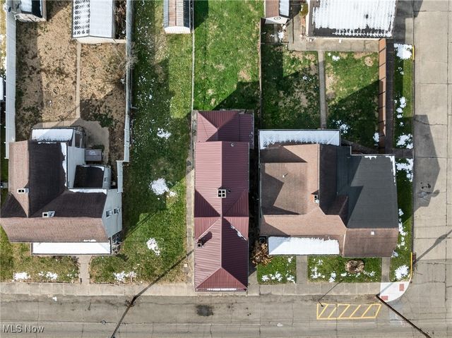 515 Walden Avenue, Tiltonsville, OH 43963