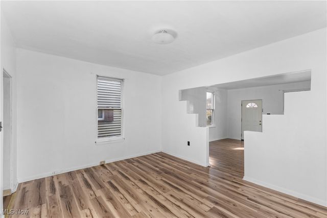 515 Walden Avenue, Tiltonsville, OH 43963