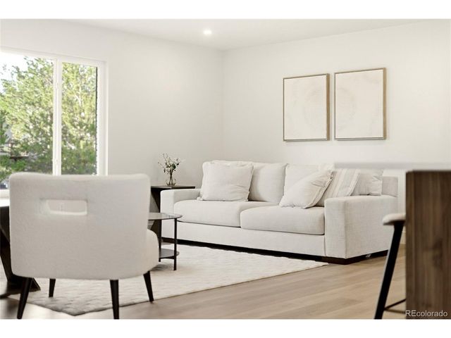 8520 W Virginia Ave, Lakewood, CO 80226