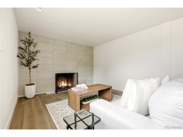8520 W Virginia Ave, Lakewood, CO 80226