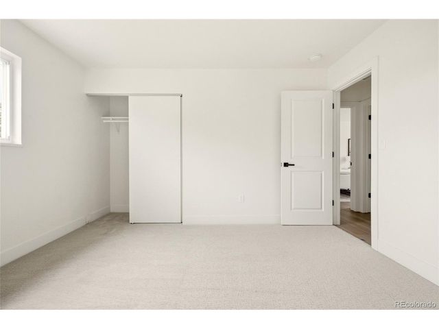 8520 W Virginia Ave, Lakewood, CO 80226