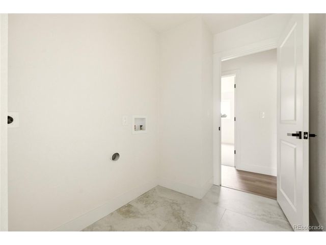 8520 W Virginia Ave, Lakewood, CO 80226