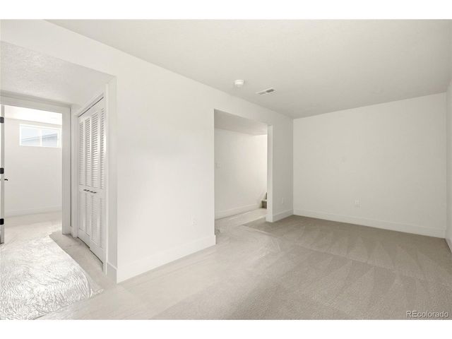 8520 W Virginia Ave, Lakewood, CO 80226