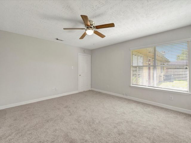 2505 Ironclad Drive, League City, TX 77573