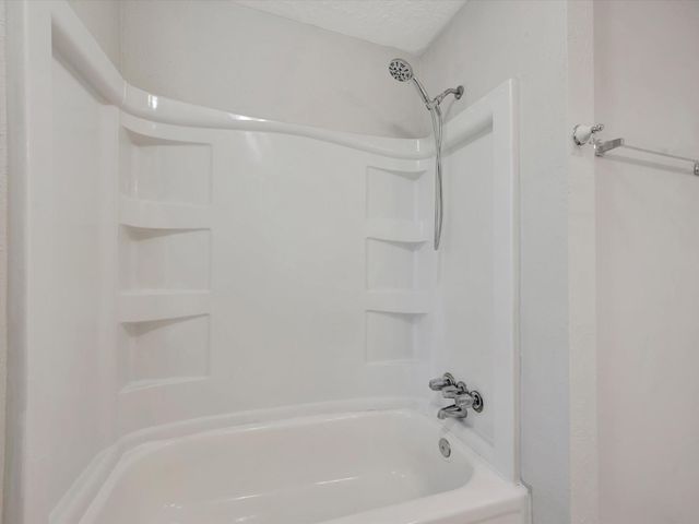 2505 Ironclad Drive, League City, TX 77573