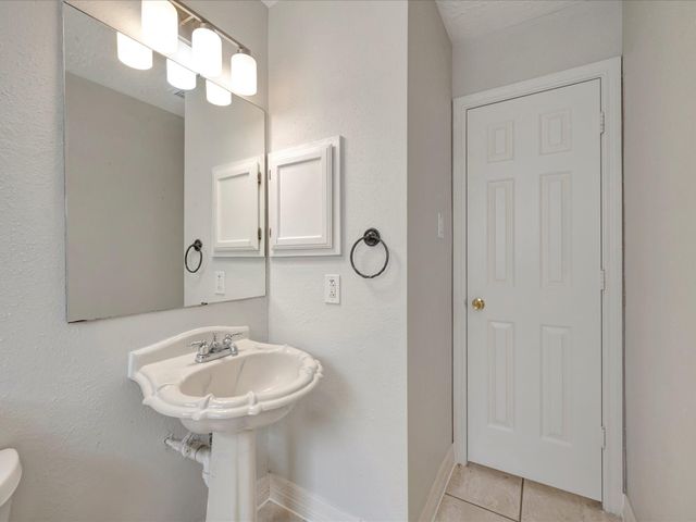 2505 Ironclad Drive, League City, TX 77573