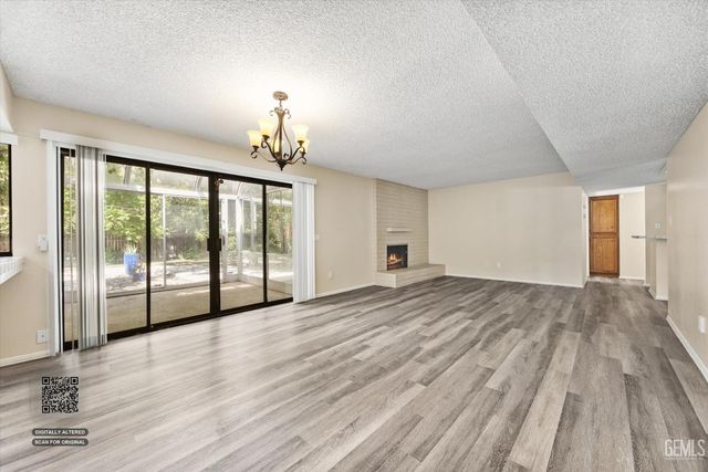 7109 Outingdale Drive, Bakersfield, CA 93309