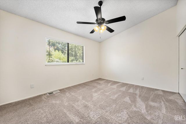 7109 Outingdale Drive, Bakersfield, CA 93309