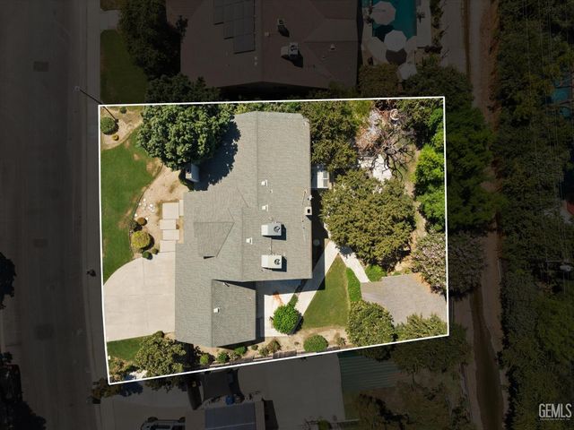 7109 Outingdale Drive, Bakersfield, CA 93309