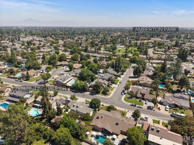 7109 Outingdale Drive, Bakersfield, CA 93309