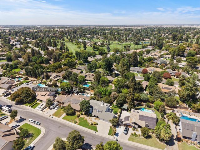 7109 Outingdale Drive, Bakersfield, CA 93309