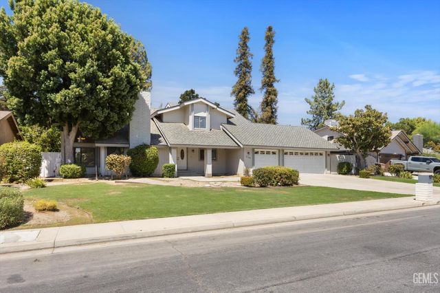 7109 Outingdale Drive, Bakersfield, CA 93309