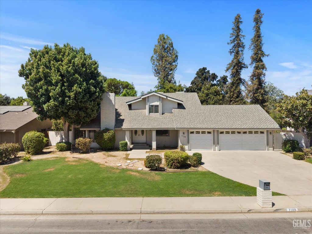 7109 Outingdale Drive, Bakersfield, CA 93309