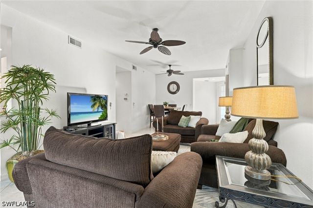 4705 Hawks Nest WAY 102, Naples, FL 34114
