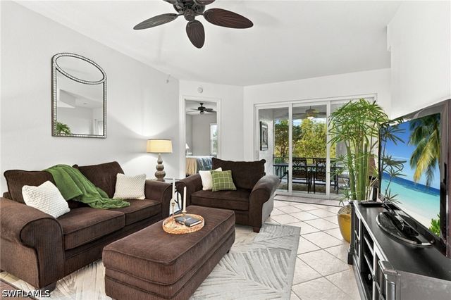 4705 Hawks Nest WAY 102, Naples, FL 34114