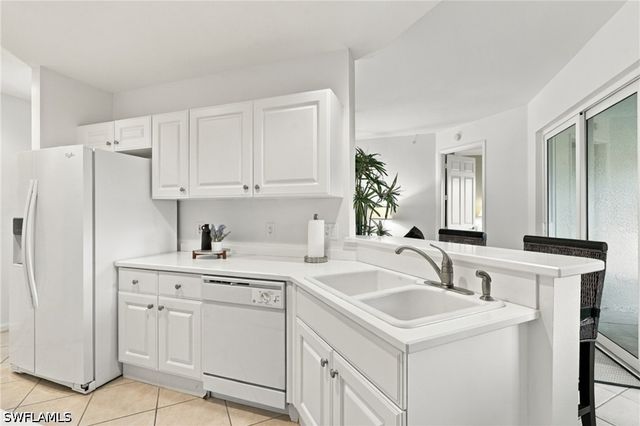 4705 Hawks Nest WAY 102, Naples, FL 34114