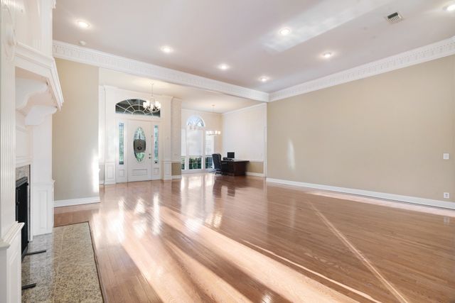 390 Timber Lakes Drive, Powderly, TX 75473