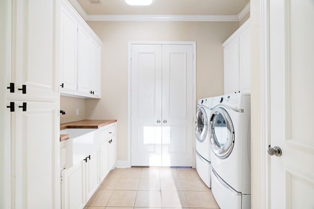 390 Timber Lakes Drive, Powderly, TX 75473