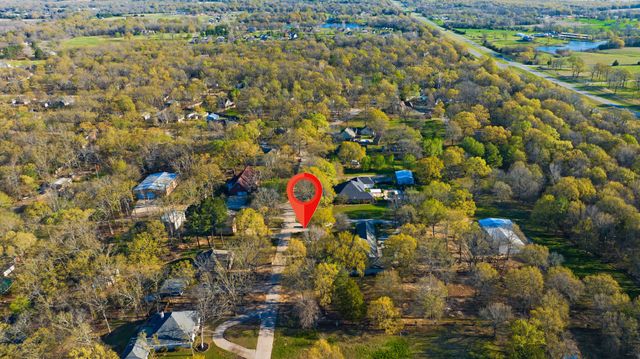 390 Timber Lakes Drive, Powderly, TX 75473