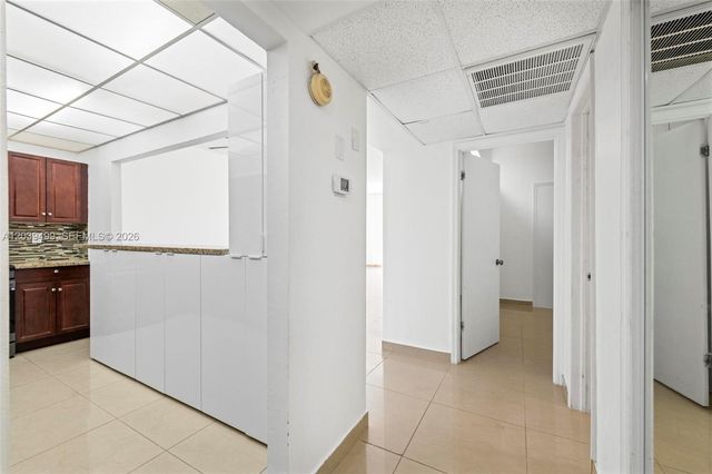 19380 Collins Avenue PH6, Sunny Isles Beach, FL 33160