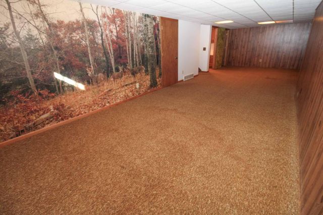 105 5th Street NE, Melrose, MN 56352