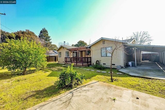 1921 1921 Gilly Lane, Concord, CA 94518