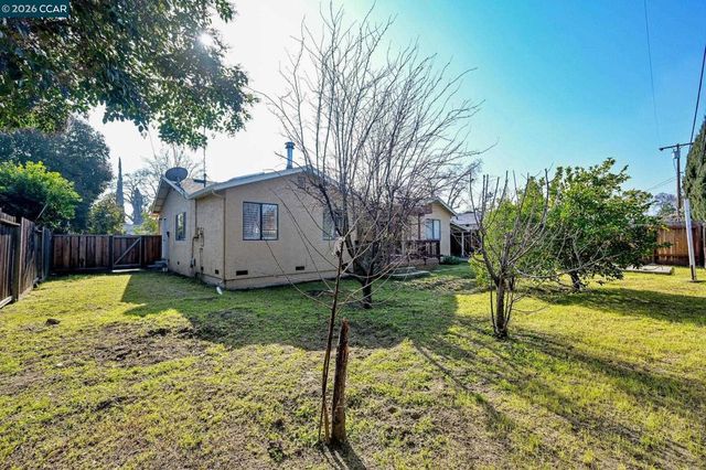 1921 1921 Gilly Lane, Concord, CA 94518