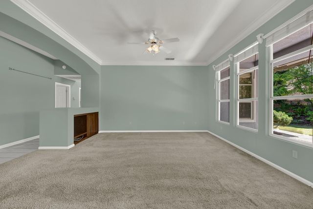7100 Kingbird Ln, Roseville, CA 95747