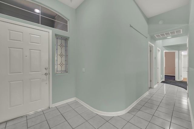 7100 Kingbird Ln, Roseville, CA 95747