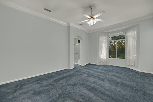 7100 Kingbird Ln, Roseville, CA 95747