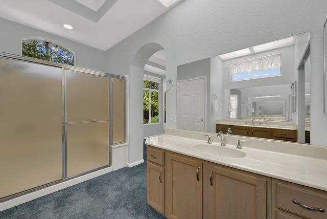 7100 Kingbird Ln, Roseville, CA 95747