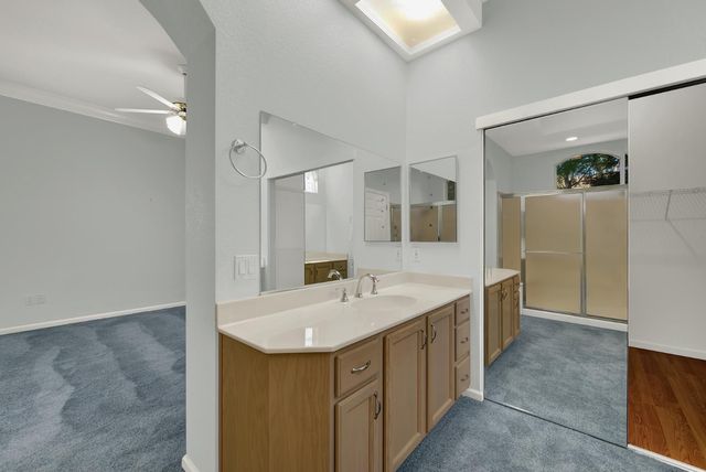 7100 Kingbird Ln, Roseville, CA 95747