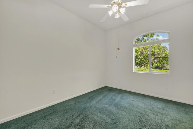 7100 Kingbird Ln, Roseville, CA 95747