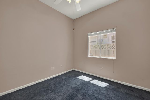 7100 Kingbird Ln, Roseville, CA 95747