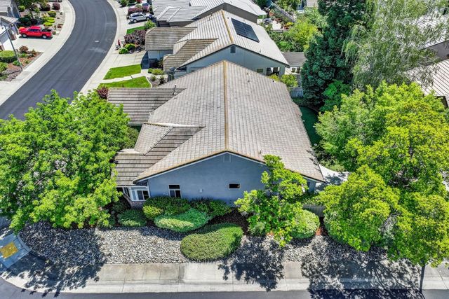 7100 Kingbird Ln, Roseville, CA 95747