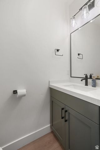 2049 S ROAN AVE, Saratoga Springs, UT 84045