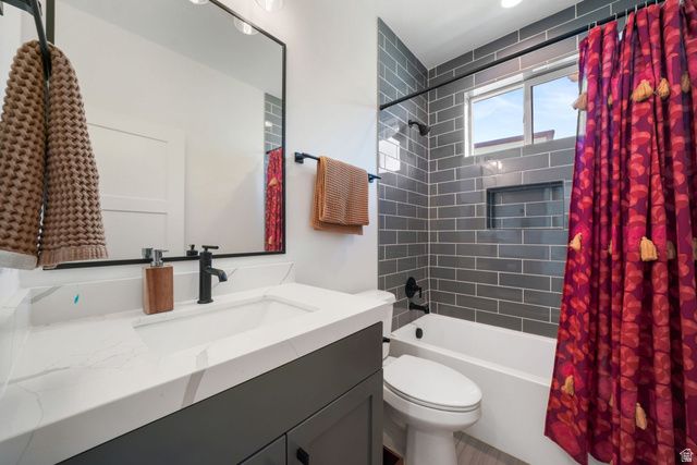2049 S ROAN AVE, Saratoga Springs, UT 84045