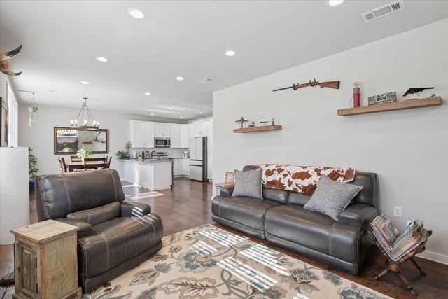 7232 Courtney Drive, Azle, TX 76020