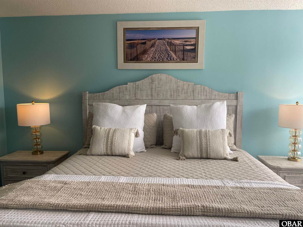Image 13 of property listing at 413 Pirates Way # 413A, Manteo, NC 27954