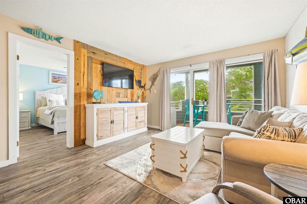 Image 3 of property listing at 413 Pirates Way # 413A, Manteo, NC 27954